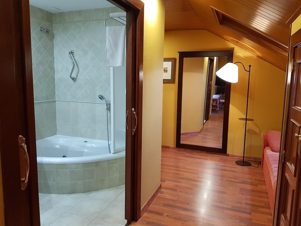 Hotel Cotiella 캄포 외부 사진