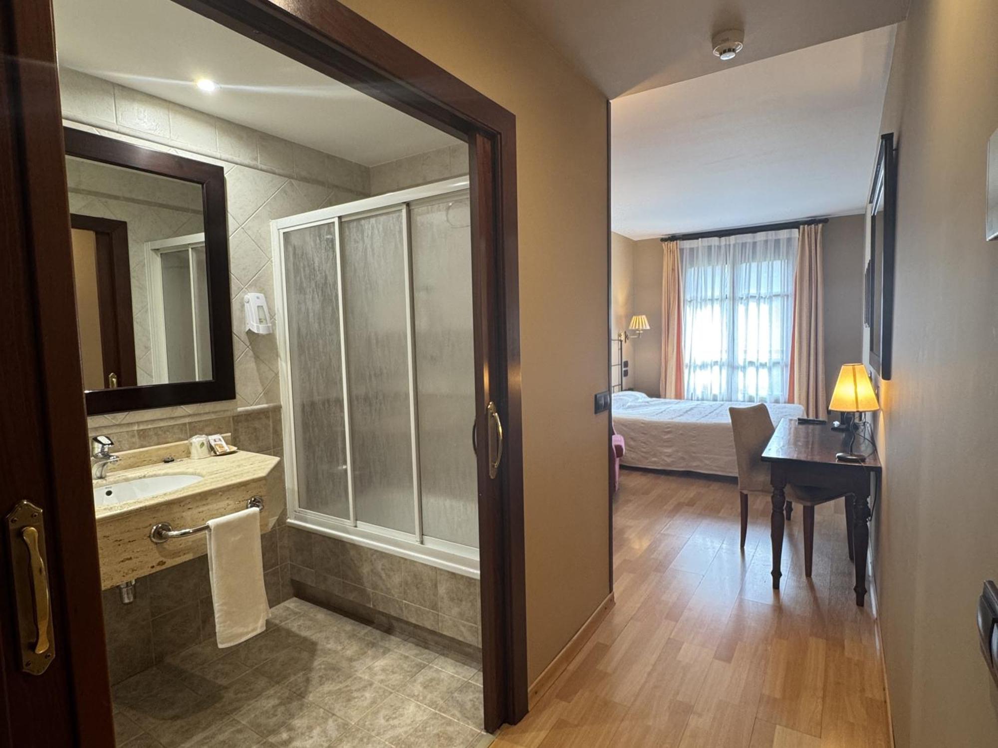Hotel Cotiella 캄포 외부 사진
