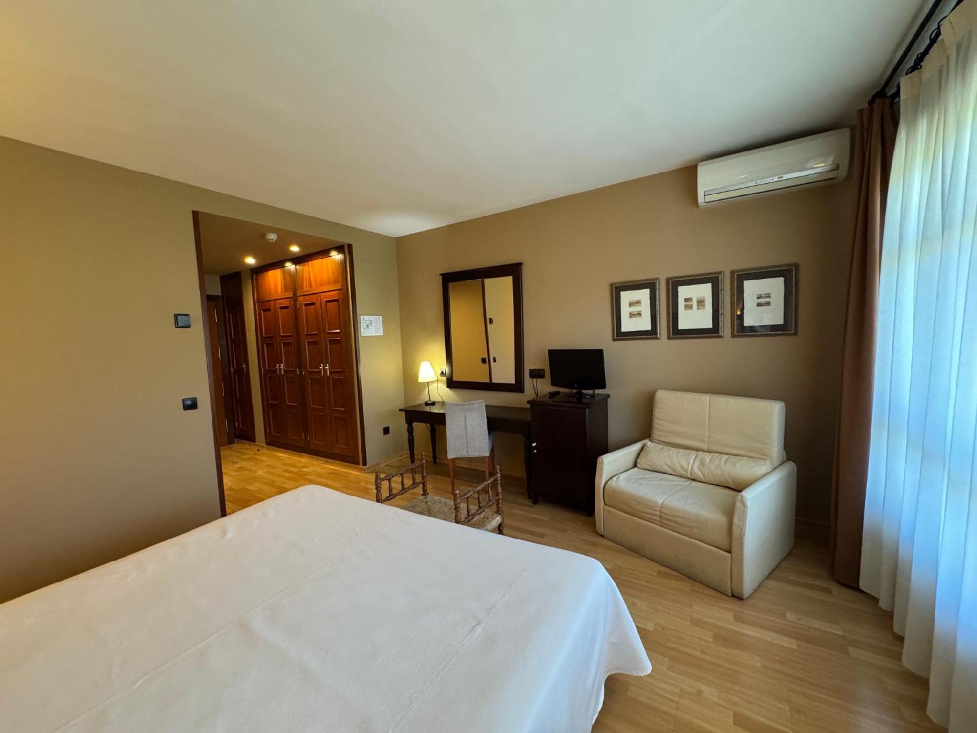 Hotel Cotiella 캄포 외부 사진